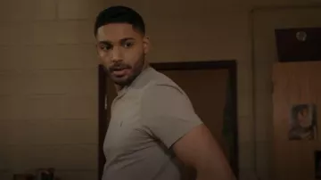 All Saints Ton­ic Ram­skull Lo­go T Shirt worn by Jordan Baker (Michael Evans Behling) as seen in All American: Homecoming (S01E09)