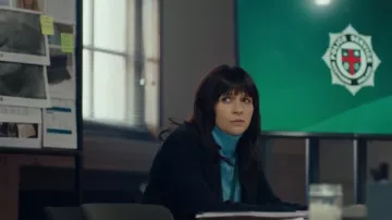 Ba&sh Jun­m­per Fred worn by DS Niamh McGovern (Charlene McKenna) as seen in Bloodlands (S02E04)