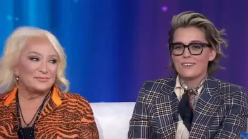 Gucci Single-Breasted Check Blazer porté par Brandi Carlile comme on le voit dans Aujourd’hui avec Hoda & Jenna le 19 octobre 2022