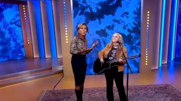 Victoria Beckham Slim Snake-Printed Silk Shirt worn by Robin Roberts as seen in Good Morning America on  October 19, 2022