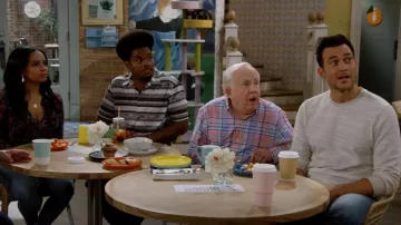 Treasure & Bond Trim Fit Mixed Stripe Short Sleeve Button-Up Shirt worn by Carter (Julian Gant) as seen in Call Me Kat (S03E04)