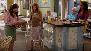 Ted Baker Zebray Skirt worn by Sheila (Swoosie Kurtz) as seen in Call Me Kat (S03E04)
