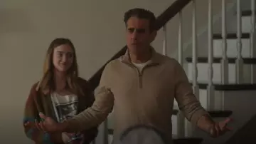 Reiss Blackhall Sweater worn by Dean Brannock (Bobby Cannavale) as seen in The Watcher (S01E02)