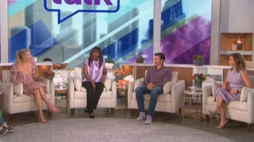 Nike Zoom Stefan Janoski Shoes worn by Jerry O'Connell as seen in The Talk on October 20, 2022