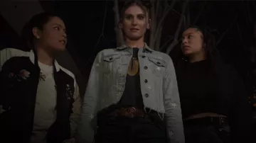 Pistola Brando Star Cut- Off Denim Jacket worn by Harper Schapira (Darcy Rose Byrnes) as seen in Big Shot (S02E01)