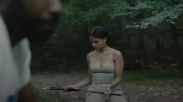 Free People Easy To Love Cami porté par Van (Zazie Beetz) vu à Atlanta (S04E07)