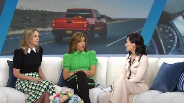 Alice + Olivia Olivia Bootcut Pant worn by Hoda Kotb as seen in Today on October 24, 2022