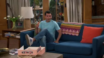 New Balance 237V1 Zapatillas usadas por Dave Johnson (Max Greenfield) como se ve en The Neighborhood (S05E06)