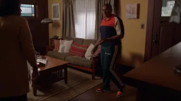 Jordan Air 1 Mid sneakers worn by Henrietta 'Hen' Wilson (Aisha Hinds) as seen in 9-1-1 (S06E06)