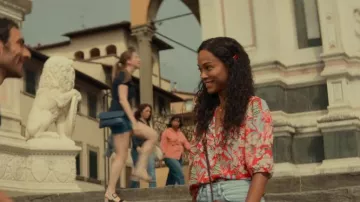 Camisa floral Maje Civale usada por Amy Wheeler (Zoe Saldana) como se ve en From Scratch (S01E01)