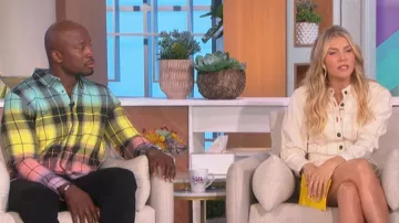 Veronica Beard Basia Denim Mini vestido usado por Amanda Kloots como se ve en The Talk el 27 de octubre de 2022
