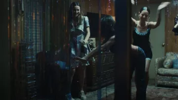 Olivia Rubin Nora Robe portée par Lexi Howard (Maude Apatow) vue dans Euphoria (S02E04)