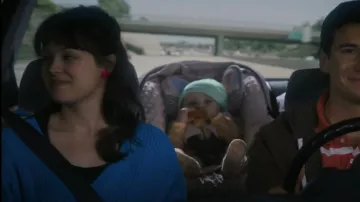 J Crew Waffle Knit 100% Cashmere V Neck Sweater worn by Erica Goldberg (Hayley Orrantia) as seen in The Goldbergs (S10E06)