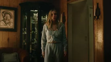 Brandy Melville Rosa Pantalones de chándal usados por Cassie Howard (Sydney Sweeney) como se ve en Euphoria (S02E06)