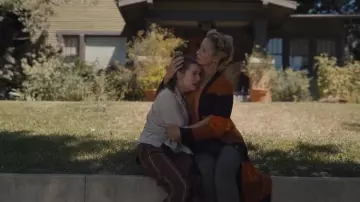 Pantalones cargo de lino Sanctuary Discoverer usados por Leigh Shaw (Elizabeth Olsen) como se ve en Sorry For Your Loss (S02E10)