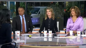 Zara Flowy Satin Effect Shirt worn by Hoda Kotb as seen in Today on October 31, 2022