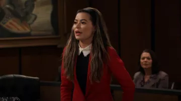 Chemisier à col sans manches Cece porté par Carly Shay (Miranda Cosgrove) vu dans iCarly (S02E02)