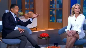 Cinq un vestido de camisa Sept McKenna Knot-Front usado por Amy Robach como se ve en Good Morning America el 3 de noviembre de 2022