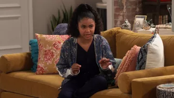 Habitual Kids Wrap Belted Jumpsuit usado por Millicent (Jaidyn Triplett) como se ve en iCarly (S01E12)