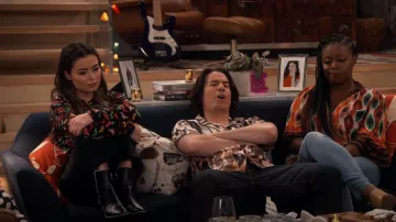 Zadig & Voltaire Lena Boots portés par Carly Shay (Miranda Cosgrove) comme on le voit dans iCarly (S01E12)