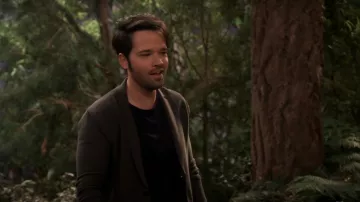 Banana Republic Supima Sweater Blazer usado por Freddie Benson (Nathan Kress) como se ve en iCarly (S01E13)