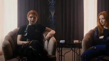 Tripp Nyc Mid­night Dark Street Chain Pants worn by Glen (Lachlan Watson) as seen in Chucky (S02E04)