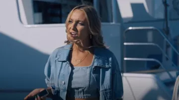 H&M Cropped Denim Jacket worn by Vanessa Merriman (Sara Thompson) as seen in One of Us Is Lying (S02E06)