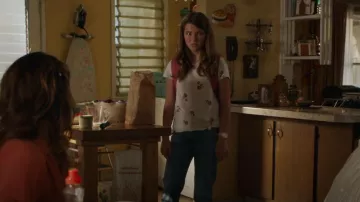 Abercrombie Rose Tie Tee worn by Missy Cooper(Raegan Revord) as seen in Young Sheldon (S06E05)