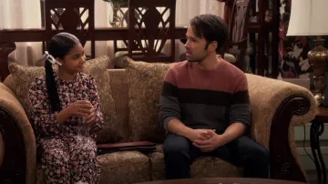 Ted Baker Lastmi Sweater porté par Freddie Benson (Nathan Kress) vu dans iCarly (S01E07)