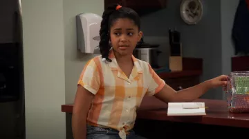 Forever 21 Girls Knotted Plaid Shirt worn by Millicent (Jaidyn Triplett) as seen in iCarly (S01E09)