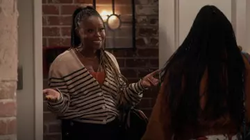 Rag & Bone Ann Cardigan worn by Maeve (Lyric Lewis) as seen in iCarly (S01E10)