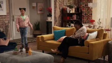 Stella McCartney Star Printed Jeans worn by Millicent (Jaidyn Triplett) as seen in iCarly (S01E10)