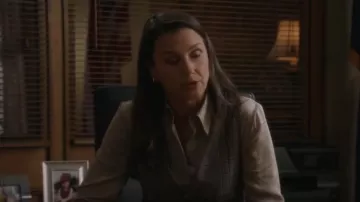 Theory Classic Fitted Shirt worn by Erin Reagan (Bridget Moynahan) as seen in Blue Bloods (S13E05)