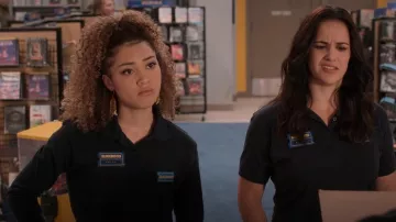 Three Sisters Hon­ey Bee Dan­glers worn by Kayla (Kamaia Fairburn) as seen in Blockbuster (S01E07)