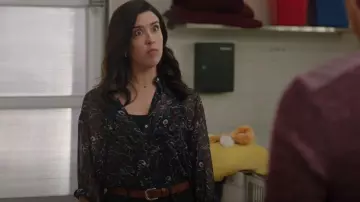 Joie Roselle Long Sleeve Silk Top worn by Shannon Ross (Nicole Power) as seen in Strays (S02E09)