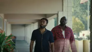 Scotch And Soda Linen-Blend Short-Sleeved Shirt worn by Earnest 'Earn' Marks (Donald Glover) as seen in Atlanta (S04E10)