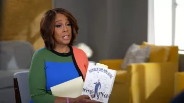 New York & Company Tanasha Colorblock Sweater Dress worn by Gayle King as seen in CBS Mornings on November 15, 2022
