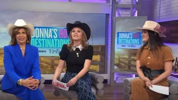 L'Agence Chamberlain Blazer worn by Hoda Kotb as seen in Today with Hoda & Jenna on  November 15, 2022