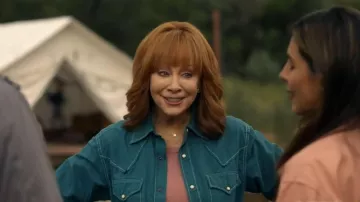 Anthony Thomas Melillo Destroyed Wash Tee worn by Sunny Barnes (Reba McEntire) as seen in Big Sky (S03E08)