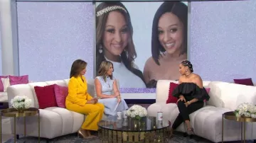 Lafayette 148 NY Gates Wool & Silk Crepe Flared Pants worn by Hoda Kotb as seen in Today with Hoda & Jenna on November 16, 2022