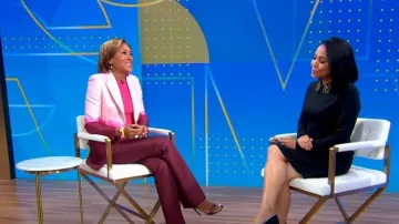 Alexander Mcqueen Dip Dye Wool & Silk Cigarette Trouser usado por Robin Roberts como se ve en Good Morning America el 17 de noviembre de 2022