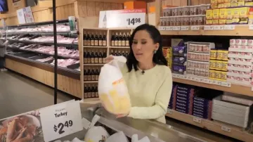 Whistles Voila Logo Sweatshirt worn by Vicky Nguyen as seen in Today on November 17, 2022