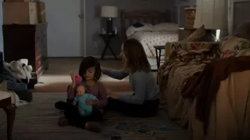 Rag & Bone Jean High Rise Raw Edge Ankle Skinny Jeans worn by Angelina Meyer (Holly Taylor) as seen in Manifest (S04E05)