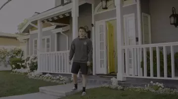 Vans Authentic Sneakers worn by Charlie Harding (Sam McCarthy) as seen in Dead to Me (S03E01)