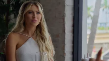 Princesa Polly Avoca Top en blanco usado por Meghan Bischoff como se ve en Siesta Key (S05E04)