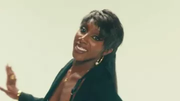 Forever 14K Freshwater Cultured Pearl Hoop Earrings worn by Ziwe Fumudoh as seen in Ziwe (S02E07)
