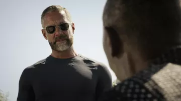Gafas de sol Randolph Engineering usadas por David 'Deacon' Kay (Jay Harrington) como se ve en S.W.A.T. (Temporada 6 Episodio 6)