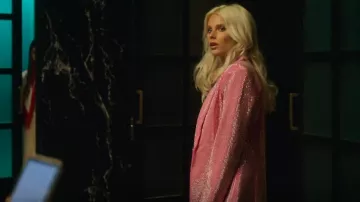I.AM. GIA Mariah Chaqueta usada por Isadora Artinan (Valentina Zenere) como se ve en Elite (S06E02)