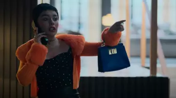 Furla 1927 Lo­go Plaque Tote Bag worn by Ari Blanco (Carla Díaz) as seen in Elite (S06E03)