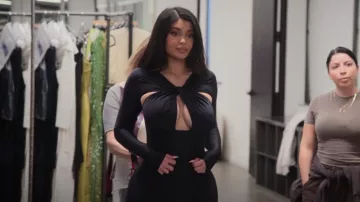 Mini-robe découpée drapée Coperni portée par Kylie Jenner vue dans The Kardashians (S02E10)